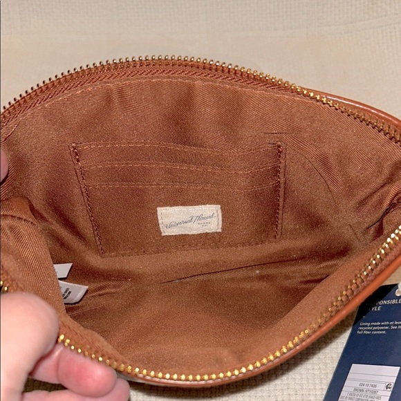 UNIVERSAL THREAD Brown Leather Pouch - Picture 3 of 4